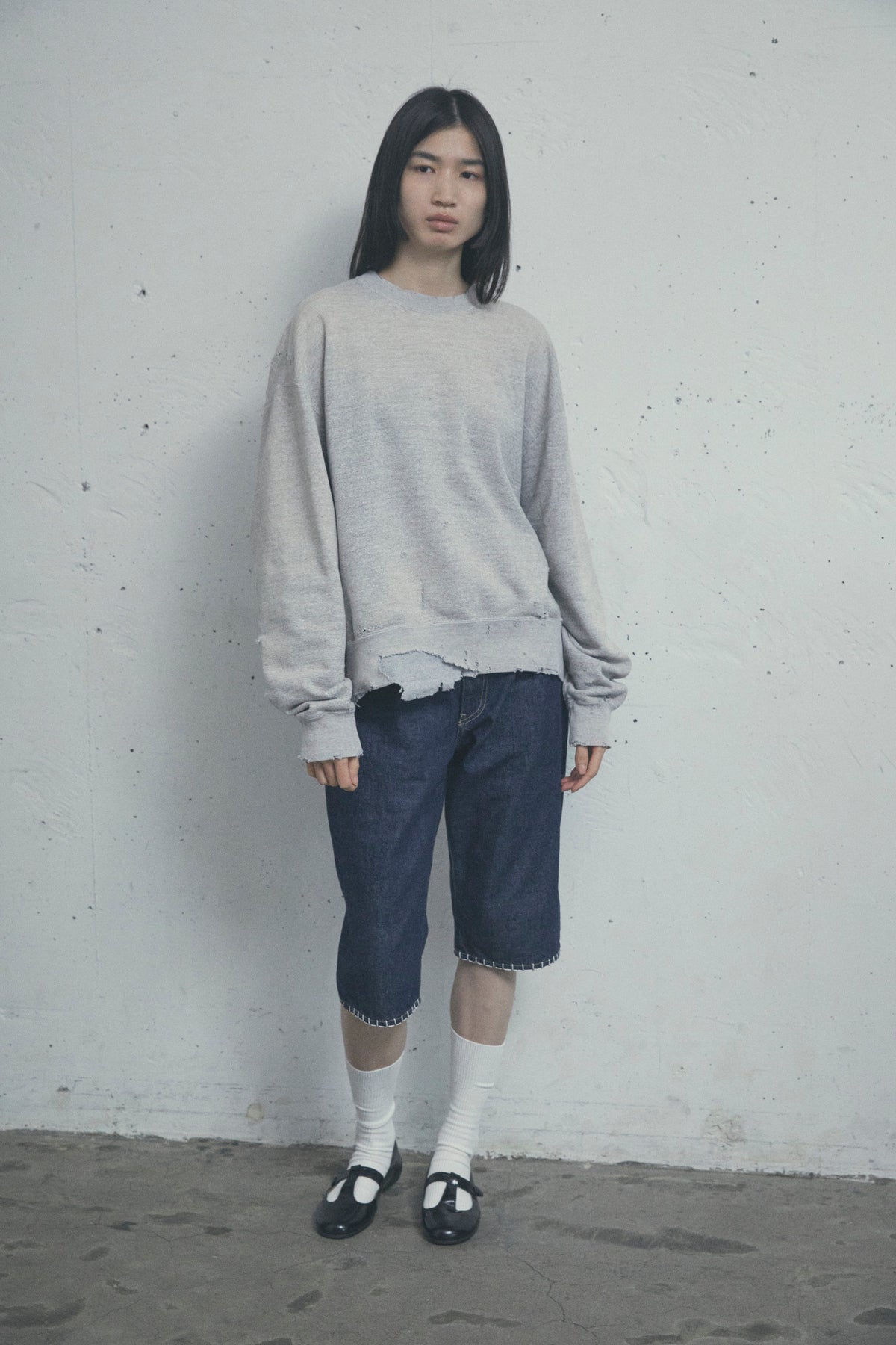 MORE DAMAGE CREW NECK SWEAT