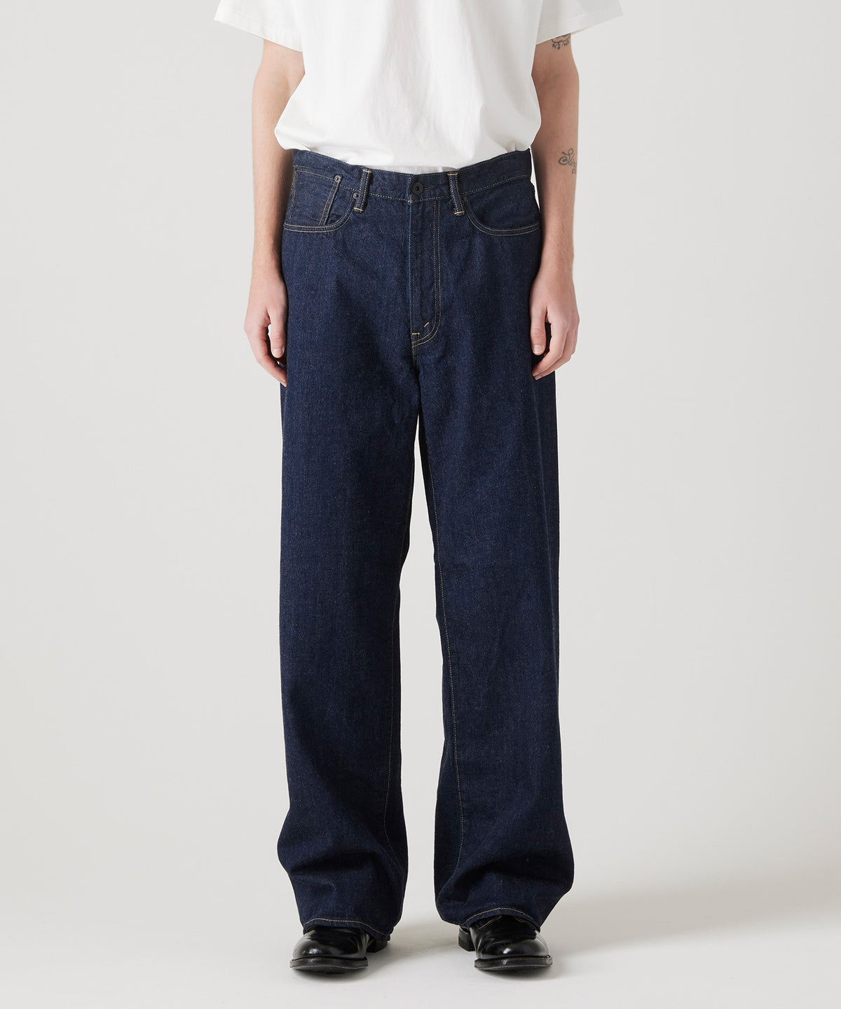 STANDARD DENIM PANTS - FORM ONE WASH