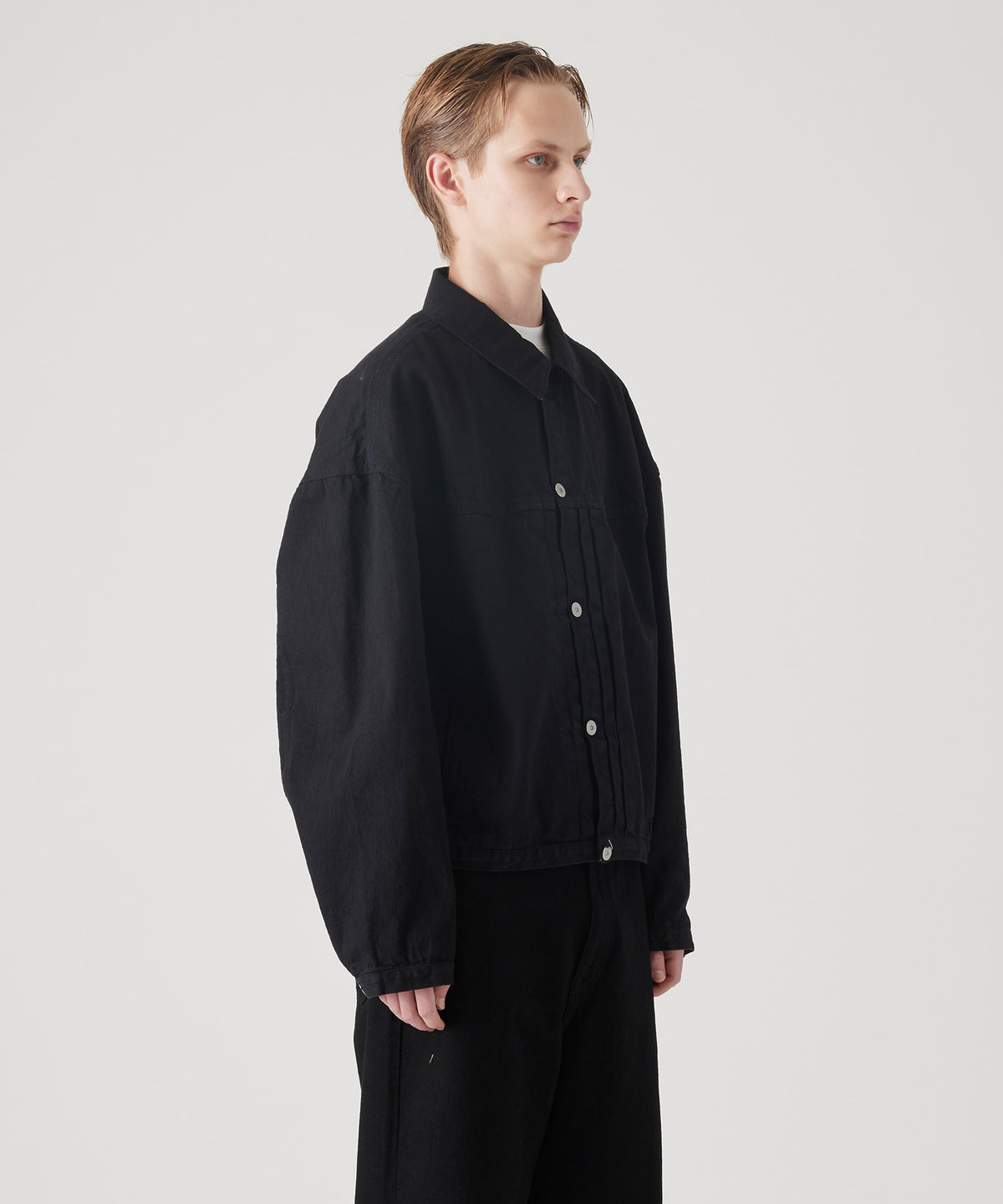 DENSE BLACK ONE WASH