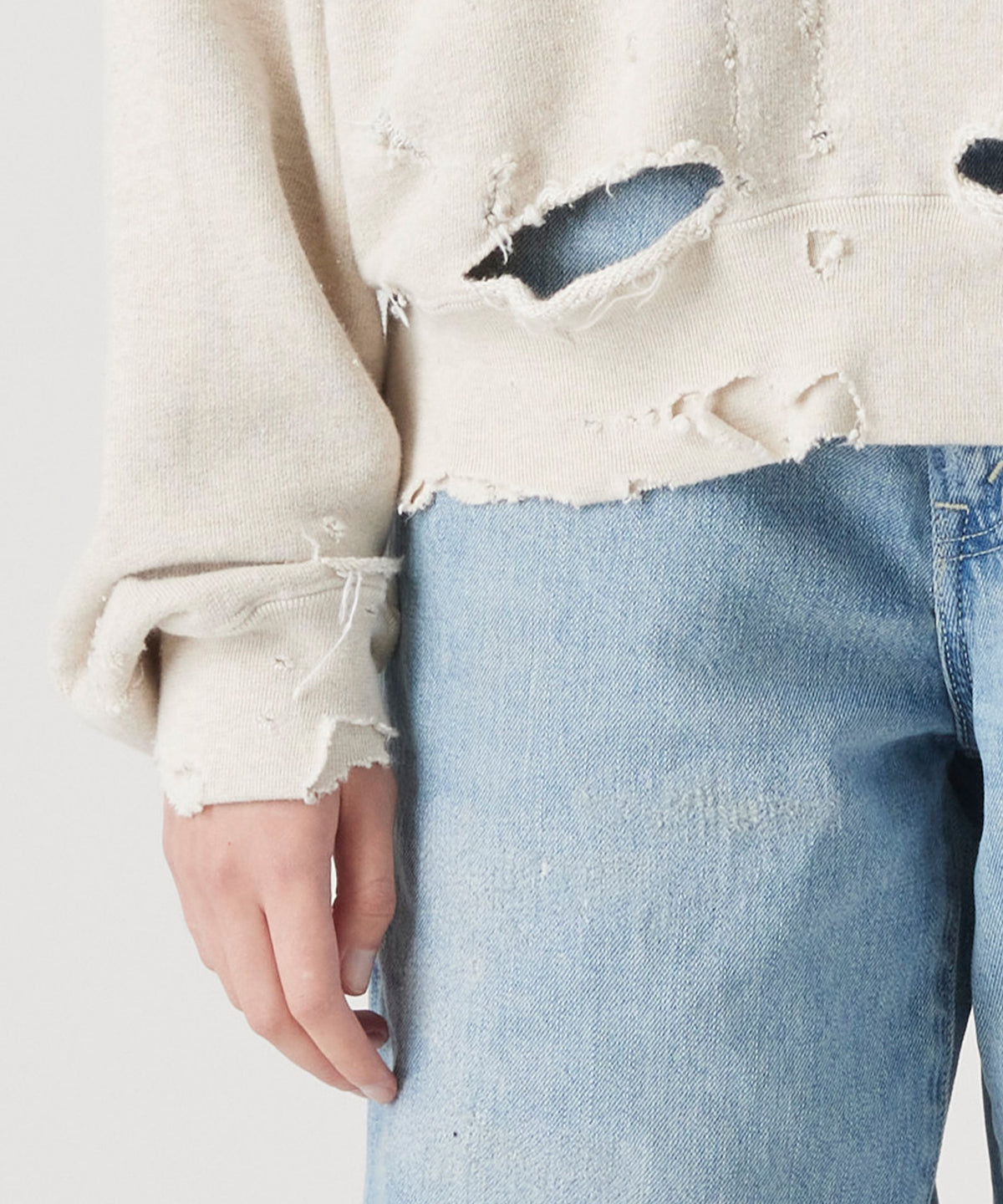 MORE DAMAGE CREW NECK SWEAT