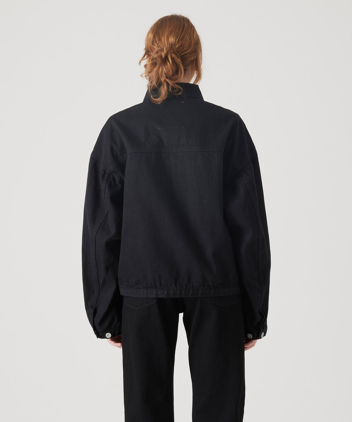 DENSE BLACK ONE WASH