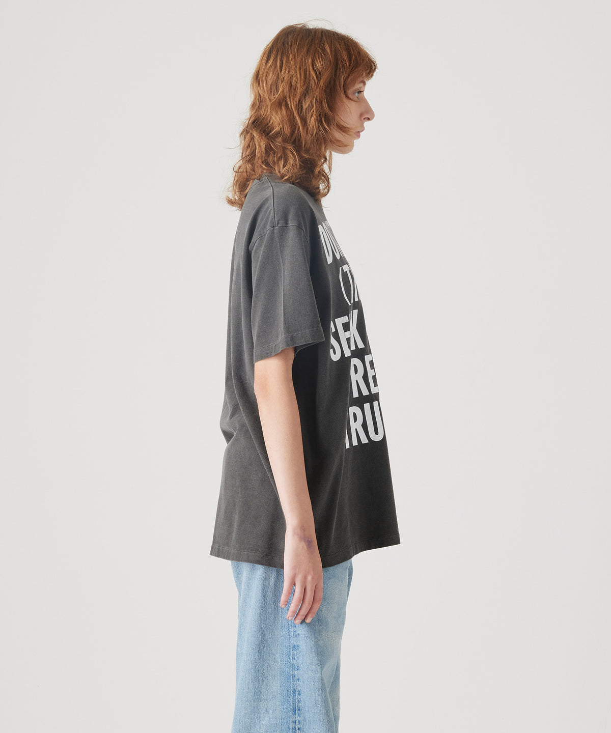 17/- ROUND SHAPE DYED TEE "Don't Chase"