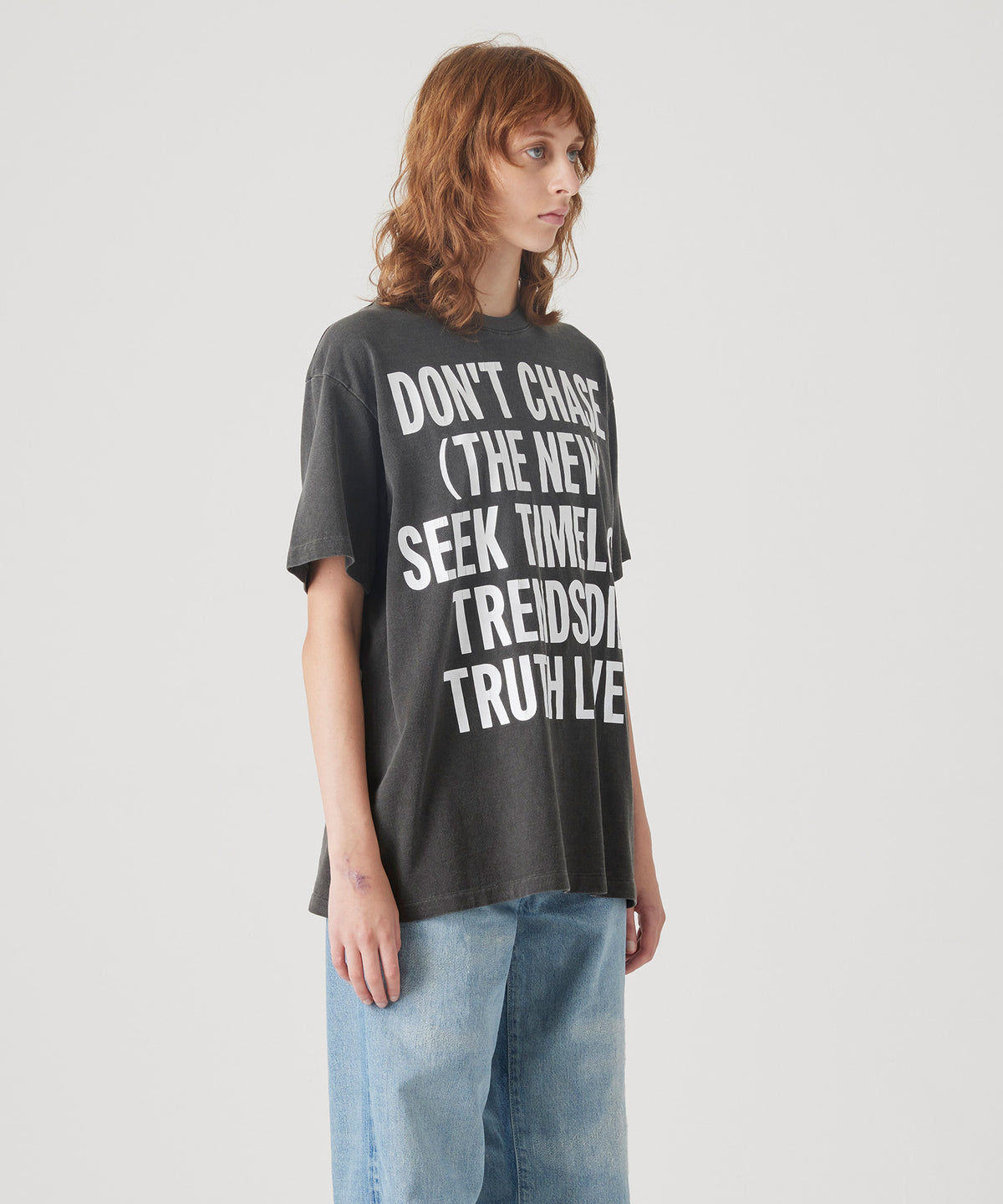 17/- ROUND SHAPE DYED TEE "Don't Chase"