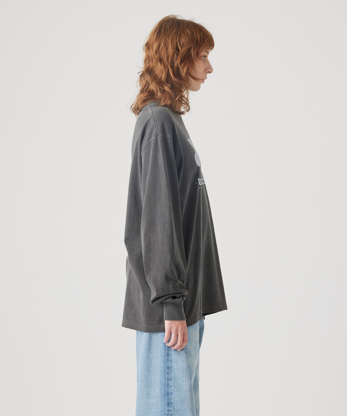 17/- ROUND SHAPE DYED L/S TEE "Black Modulus"